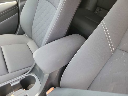 Used 2023 Toyota Corolla LE image 16