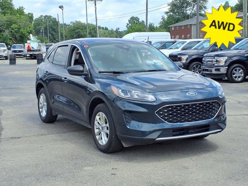 Used 2022 Ford Escape SE w/ Cold Weather Package image 1