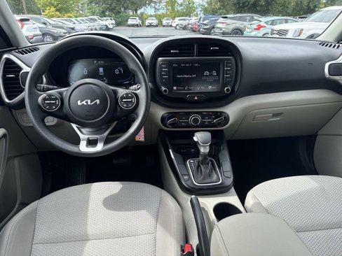 Used 2024 Kia Soul LX w/ Option Group 015 image 13