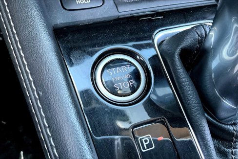 Used 2021 Nissan Kicks SR w/ SR Premium Package image 31