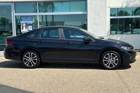 New 2025 Volkswagen Jetta Sport image 3