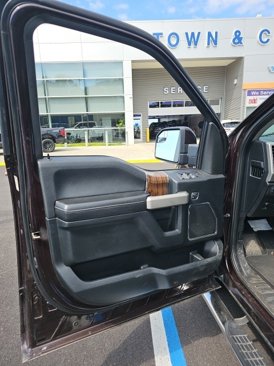 Certified 2019 Ford F150 Lariat image 8