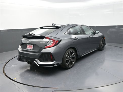 Used 2018 Honda Civic Sport image 7