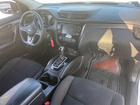 Used 2021 Nissan Rogue Sport S image 22