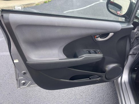 Used 2010 Honda Fit image 15