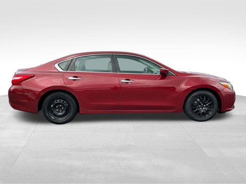 Used 2017 Nissan Altima 2.5 S w/ Power Driver Seat Package image 6