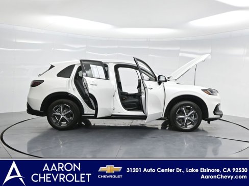 Used 2024 Honda HR-V EX-L image 3