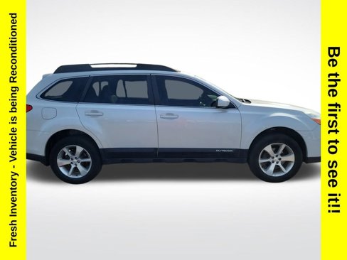 Used 2013 Subaru Outback 2.5i Limited image 6