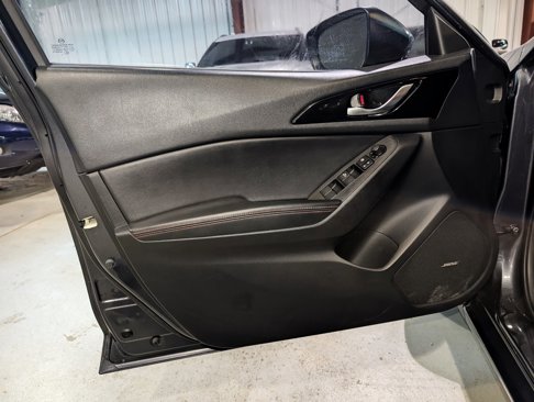 Used 2014 MAZDA MAZDA3 s Grand Touring image 10