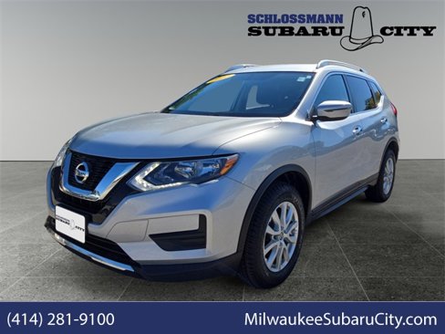 Used 2017 Nissan Rogue SV image 1