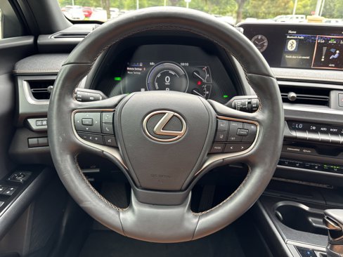 Used 2022 Lexus UX 250h w/ Premium Package image 19