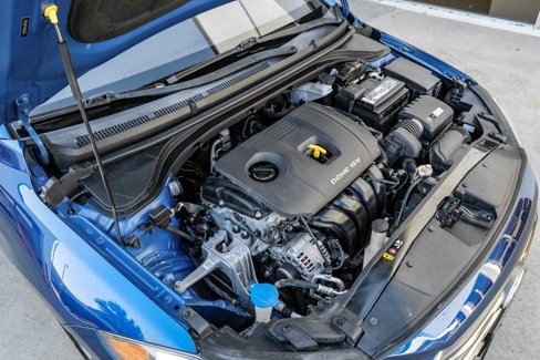 Used 2017 Hyundai Elantra Limited image 51