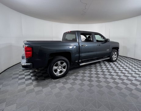Used 2018 Chevrolet Silverado 1500 LT w/ Texas Edition image 4
