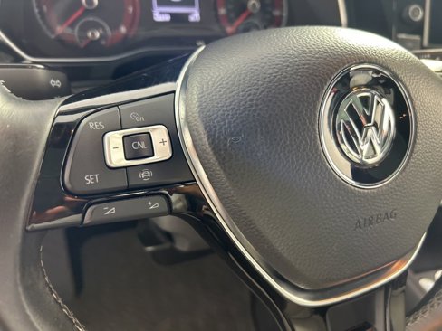 Used 2019 Volkswagen Jetta R-Line image 17
