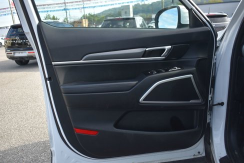 Used 2020 Kia Telluride S image 12
