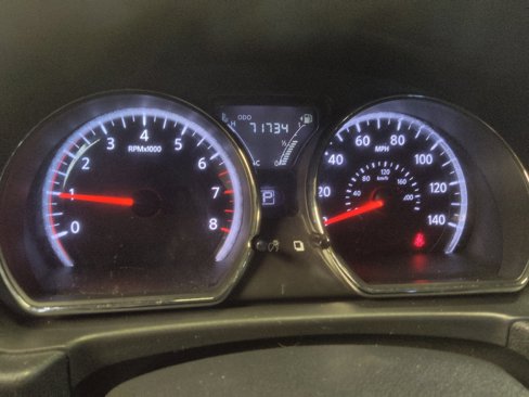 Used 2015 Nissan Versa SV image 23