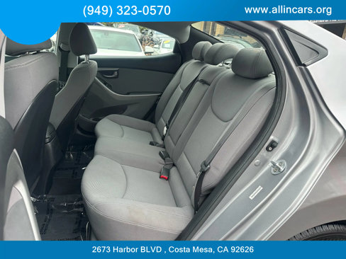 Used 2015 Hyundai Elantra SE w/ Option Group 02 image 11