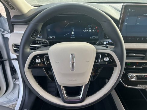 Used 2025 Lincoln Corsair FWD image 59