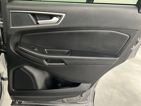 Used 2024 Ford Edge SEL image 19