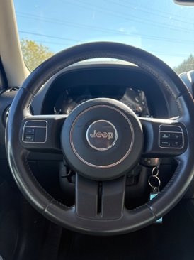 Used 2016 Jeep Patriot High Altitude image 16