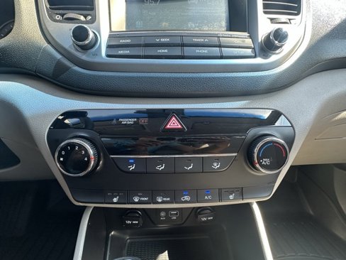 Used 2018 Hyundai Tucson SEL image 15