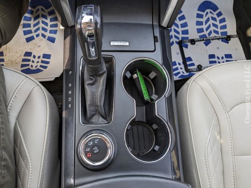 Used 2018 Ford Explorer Platinum image 28