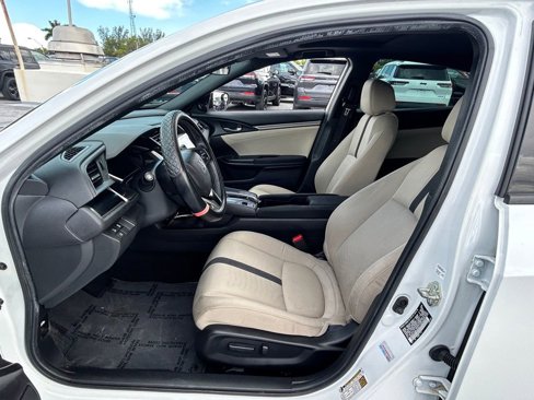 Used 2020 Honda Civic EX image 9