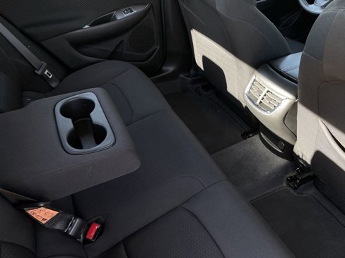 Used 2024 Chevrolet Malibu LT image 29
