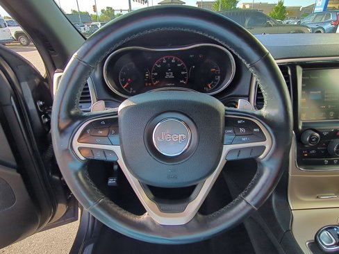 Used 2014 Jeep Grand Cherokee Limited w/ Luxury Group II image 17
