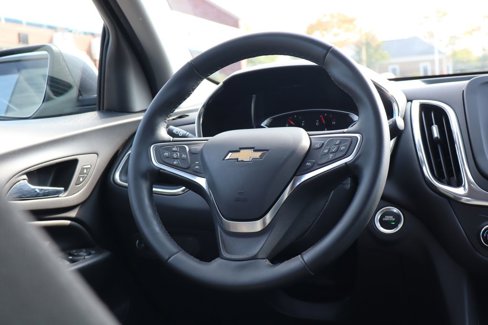 Used 2023 Chevrolet Equinox LT image 40