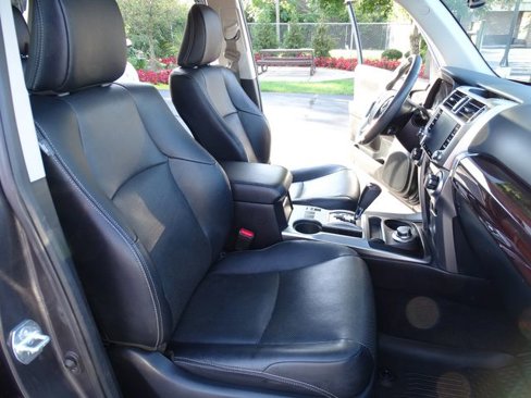 Used 2020 Toyota 4Runner Limited image 16