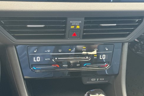 New 2025 Volkswagen Jetta Sport image 18