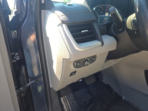 Used 2019 GMC Terrain SLT w/ Preferred Package image 12