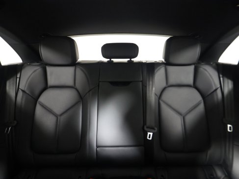 New 2024 Porsche Macan image 16