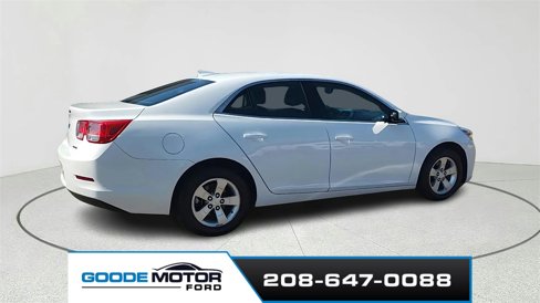 Used 2016 Chevrolet Malibu LT image 3