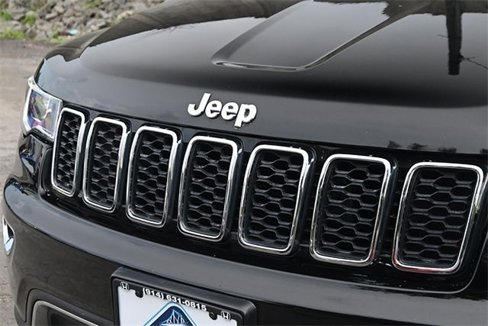 Used 2019 Jeep Grand Cherokee Limited image 11