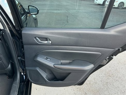 Used 2020 Nissan Altima 2.5 SR w/ Premium Package image 22