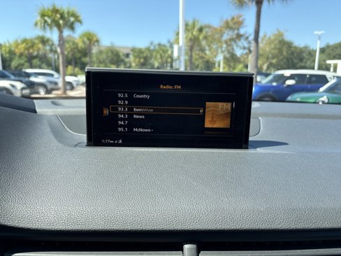 Used 2019 Audi Q7 3.0T Prestige w/ Prestige Package image 23