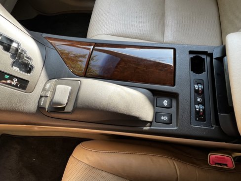 Used 2013 Lexus RX 450h FWD image 28