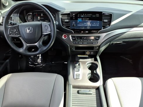 Used 2023 Honda Passport EX-L image 10