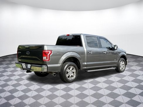 Used 2016 Ford F150 XLT w/ Equipment Group 301A Mid image 9