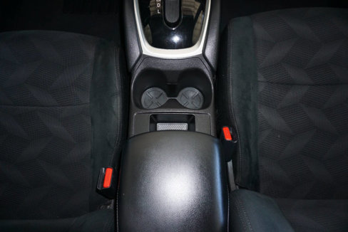 Used 2016 Nissan Rogue S image 26