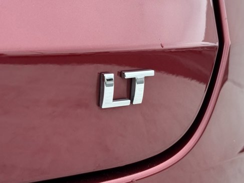 Used 2024 Chevrolet Trax LT image 14