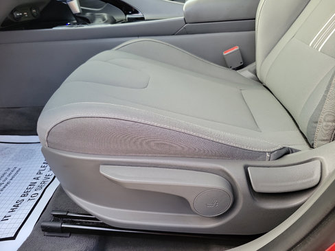 Certified 2023 Hyundai Elantra SEL w/ Convenience Package image 14