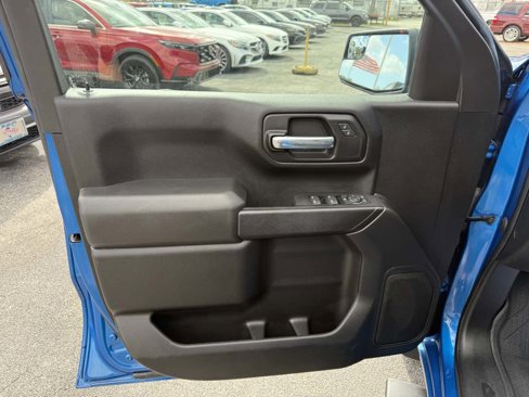 Used 2022 Chevrolet Silverado 1500 Custom image 15