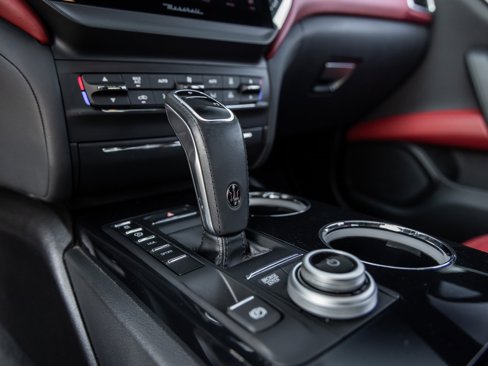 Used 2023 Maserati Ghibli Modena image 34