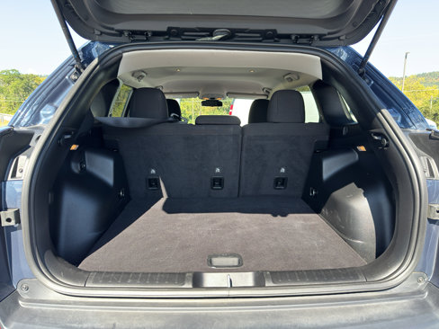 Used 2020 Jeep Cherokee Latitude w/ Mobile Office Group image 37