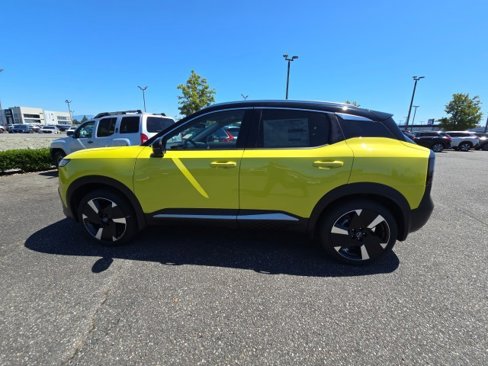 New 2025 Nissan Kicks SR w/ SR Premium Package image 7