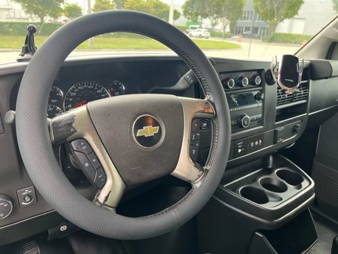 Used 2018 Chevrolet Express 2500 w/ Driver Convenience Package image 11