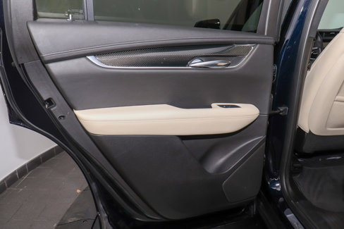 Used 2022 Cadillac XT6 Sport image 17